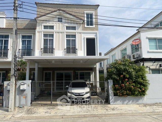 Townhouses for sale : 3-BR Townhouse For Sale In Indy 2 Bangna-Ramkhamhaeng 2, Dokmai (ID 2150266)