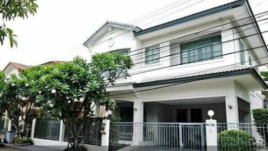 รูปภาพ House for rent Mantana Srinakarin , ready to move in. If interested, contact Line @goodmanpro or call 0999029192.