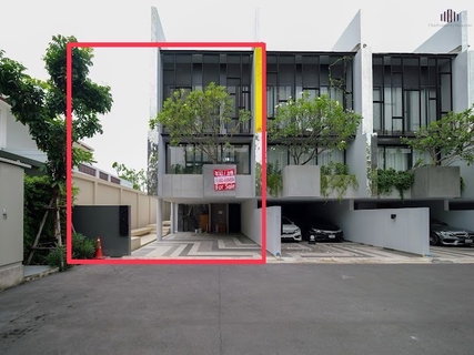 รูปภาพ ใหม่100% บิ๊วอินสวยเก๋ หลังมุม !! ให้เช่าบ้านภูริปุรี คอร์ทยาร์ด พัฒนาการ ทาวน์โฮม 3 ชั้น พร้อม Private Courtyard 48.4 ตร.ว