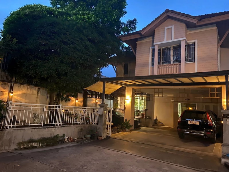 Houses for sale : House for Sale – Prinyada Village, Chalong Rat