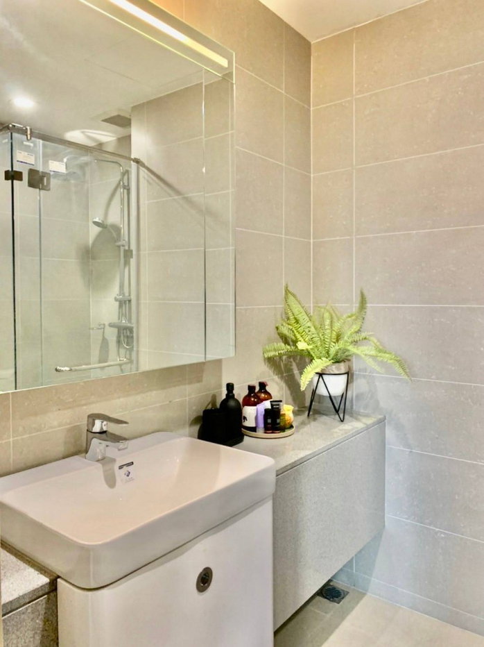 รูป ♢ Nice Decoration ♢ ชั้น 00+, Type A02 | 1 ห้องนอน 58.57 ตร.ม. | คอนโดมี Skywalk เชื่อมเข้า BTS เพลินจิต, Central Embassy - รูปที่ 8/9