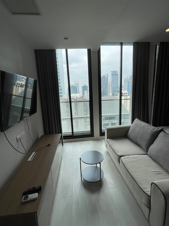 รูป ● Prime Location ● ตึก C ชั้น 25+ | 1 ห้องนอน 45.00 ตร.ม. | คอนโดมี Skywalk เชื่อมเข้า BTS เพลินจิต, Central Embassy - รูปที่ 1/10