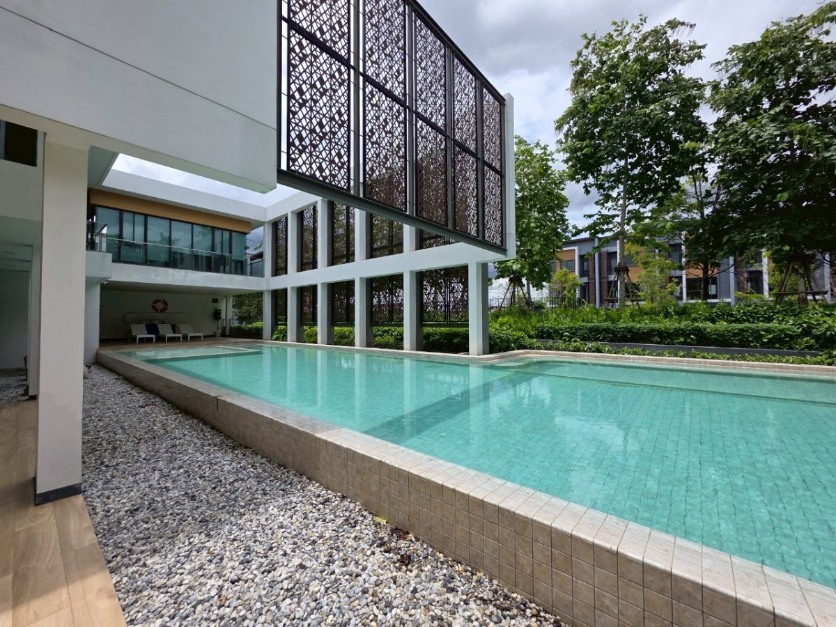 รูป ขายทาวน์โฮม 3 ชั้นครึ่ง ใกล้รถไฟฟ้า ใจกลางเมืองทอง _BL155 - รูปที่ 27/38