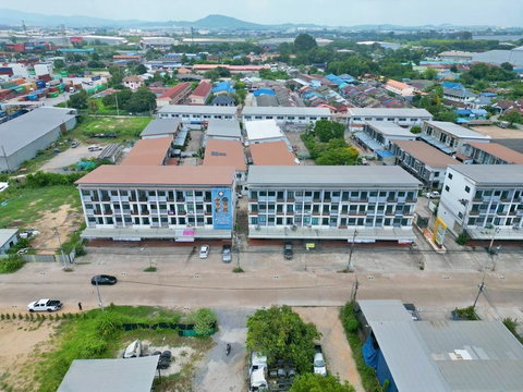 ขายอาคารพาณิชย์ 4 ชั้น ใกล้แหล่งชุมชน เครือสหพัฒน์ ศรีราชา