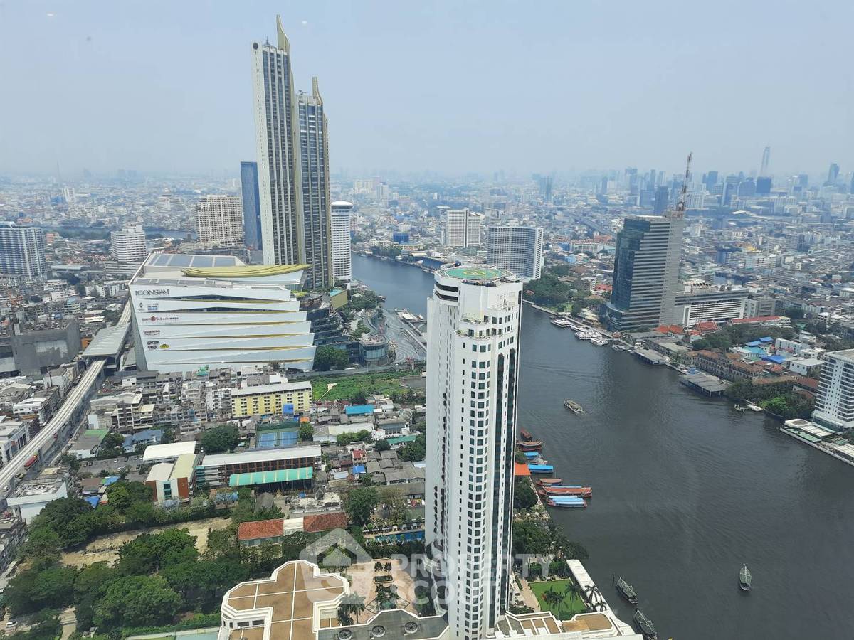 รูป คอนโดมิเนียมชั้นสูง 2 ห้องนอน 110 ตร.ม. ที่ The River Condominium ใกล้ BTS สะพานตากสิน 400 ม. (ID 514503) - รูปที่ 12/16