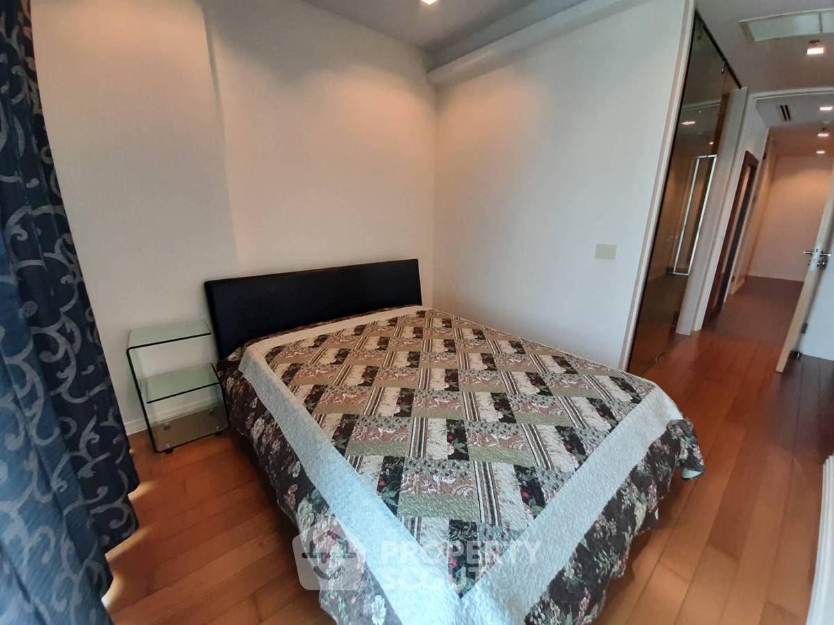 รูป คอนโดมิเนียมชั้นสูง 2 ห้องนอน 110 ตร.ม. ที่ The River Condominium ใกล้ BTS สะพานตากสิน 400 ม. (ID 514503) - รูปที่ 13/16