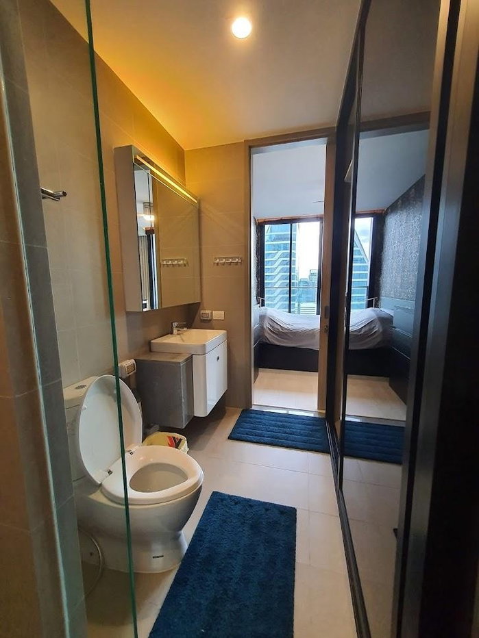 รูป ♦ Modern style ♦ ตึก C ชั้น 35+, Type A12 | 1 ห้องนอน 44.75 ตร.ม. | คอนโดมี Skywalk เชื่อมเข้า BTS เพลินจิต, Central Embassy - รูปที่ 16/17