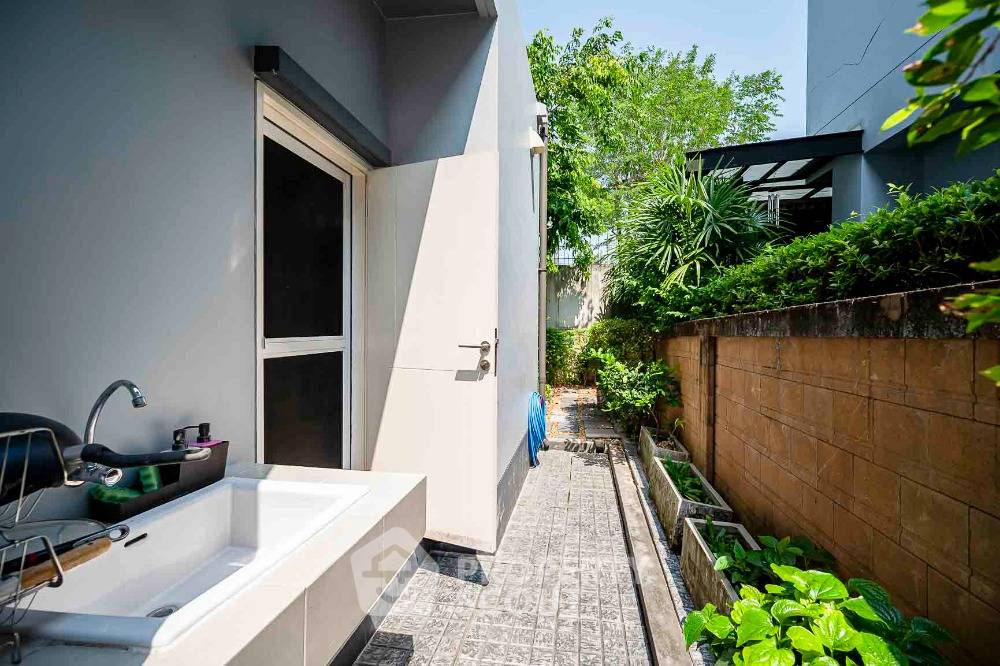 รูป บ้าน 4 ห้องนอน ขาย พร้อมเลี้ยงสัตว์ได้ โครงการ เศรษฐสิริ พัฒนาการ เขตประเวศ (ID 1516292) - รูปที่ 7/28