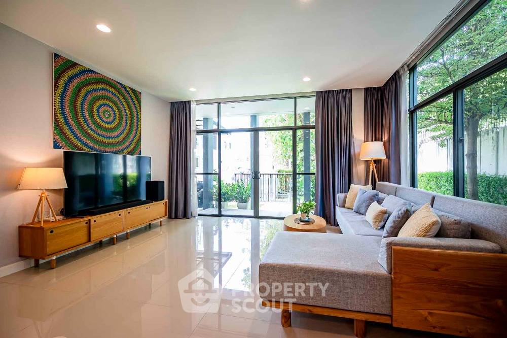 รูป บ้าน 4 ห้องนอน ขาย พร้อมเลี้ยงสัตว์ได้ โครงการ เศรษฐสิริ พัฒนาการ เขตประเวศ (ID 1516292) - รูปที่ 9/28