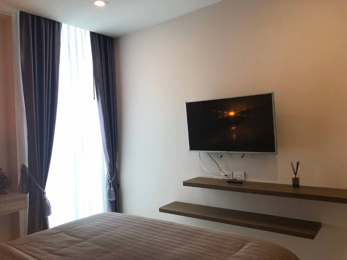 รูป ♢ Nice Decoration ♢ ตึก B ชั้น 30+ | 2 ห้องนอน 75.45 ตร.ม. | คอนโดมี Skywalk เชื่อมเข้า BTS เพลินจิต, Central Embassy - รูปที่ 15/17