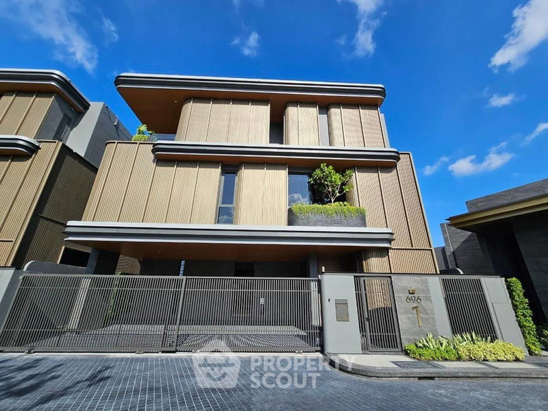 Houses for rent : Pet-Friendly 4-BR House, BuGaan Rama 9 - Meng Jai 📍 Wang Thonglang (ID 1530710)