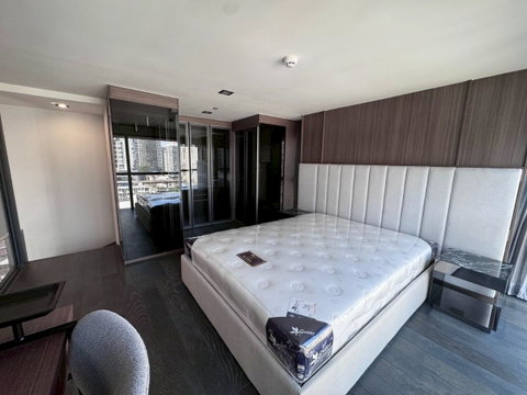 LTH12800 - Condo for sale คอนโด ขาย at  คอนเนอร์ ราชเทวี Size 52 sqm. 1 bed 1 bath Near BTS Ratchathewi Station ONLY 9.9 MB
