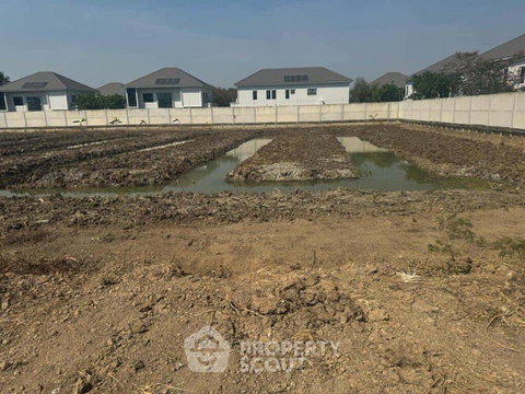 Land For Sale In Bang Phrom, Taling Chan, Bangkok (ID 2208339)