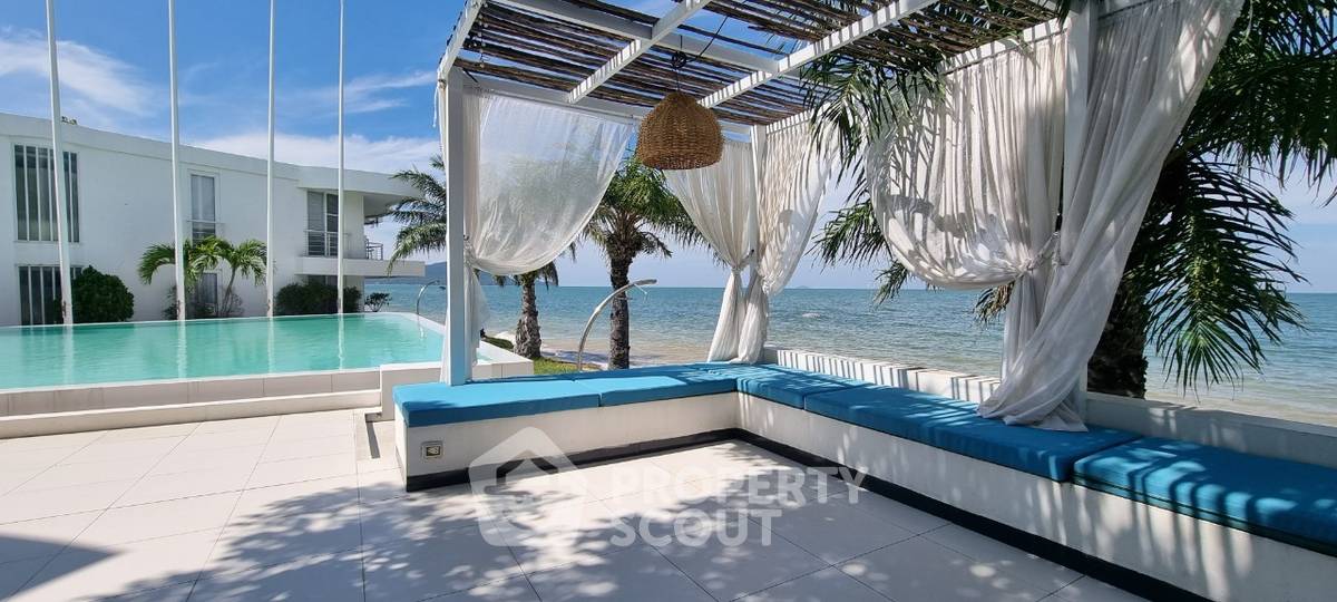 picture 3-BR 160 Sqm Condo For Sale, Pure Sunset Beach Near Na Chom Thian (ID 2136861) - 2/89