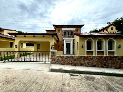 Houses for sale Khao Chi Chan : Single house for sale, Chivani Pattaya project, Na Jomtien, good location, on Sukhumvit Road