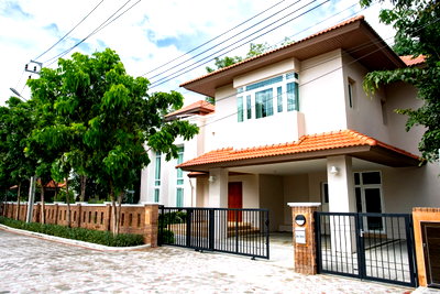 บ้านเดี่ยวให้เช่า : เช่าบ้านริมทะเลสาบ  4 นอน นิชดาธานี ปลอดภัย พร้อมอยู่  Prestige_BL161