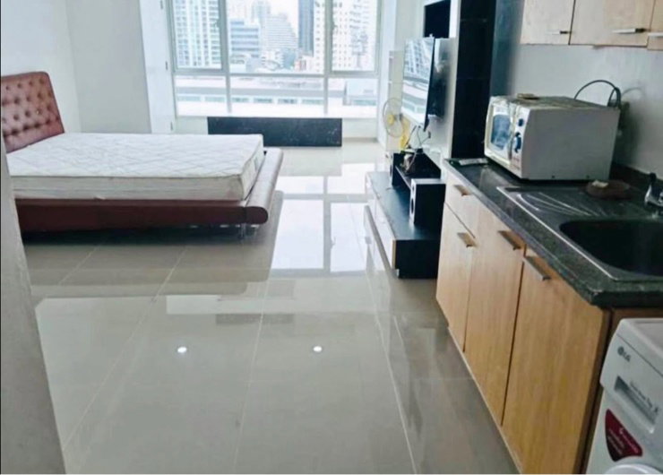 picture #Z1464 For rent The Trendy Condominium - 3/5