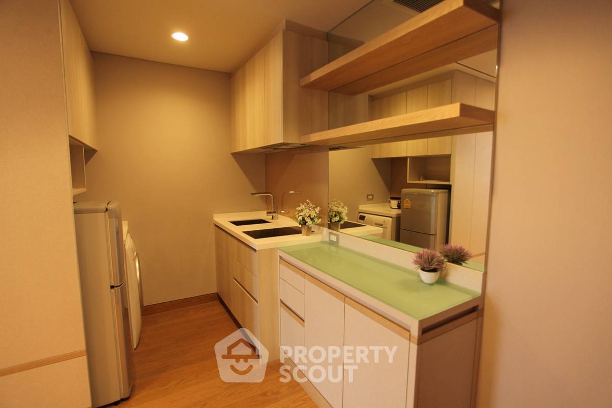 รูป ชั้น 16 ห้อง 1 ห้องนอน The Lumpini 24 ใกล้ BTS พร้อมพงษ์ (ID 824371) - รูปที่ 2/4