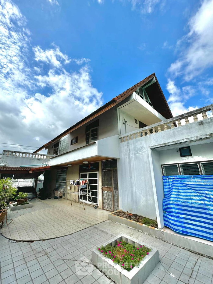 รูป บ้านเดี่ยว 4 ห้องนอน ซื้อได้ ย่านช่องนนทรี น่าซื้อ พร้อมเลี้ยงสัตว์ได้ (ID 1838104) - รูปที่ 5/12