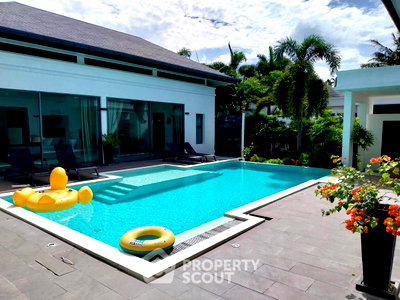 บ้านเดี่ยว เมืองภูเก็ต ภูเก็ต : วิลล่า 4 ห้องนอน ขนาด 360 ตร.ม. ขายในราไวย์ ภูเก็ต (ID 2005680)