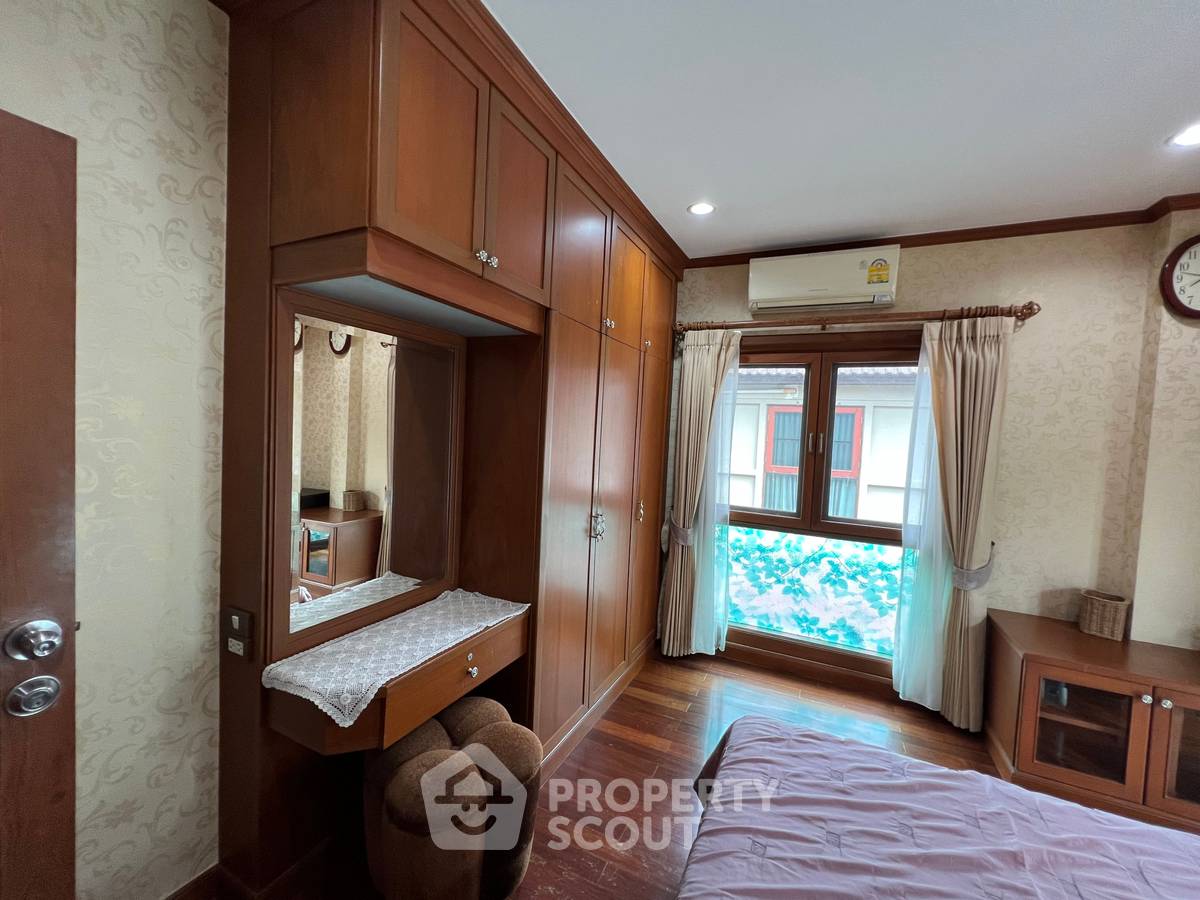 รูป บ้านเดี่ยว 4 ห้องนอน ขาย ที่ อารียา สวานา 1 ลาดพร้าว (ID 1727436) - รูปที่ 38/48
