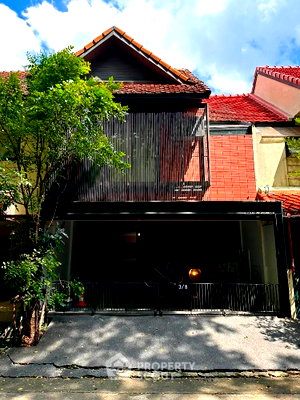 ทาวน์โฮม ม.เกษมบัณฑิต พัฒนาการ : ทาวน์โฮม 2 ห้องนอน 160 ตร.ม. ในสวนหลวง ใกล้ ARL หัวหมาก (10 ม.) (ID 1880932)
