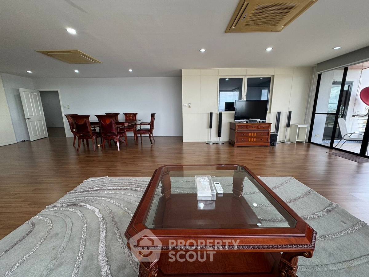 รูป คอนโด 3 ห้องนอน 218 ตร.ม. ให้เช่า Riverine Place ใกล้สวนใหญ่ (ID 2004457) - รูปที่ 5/16