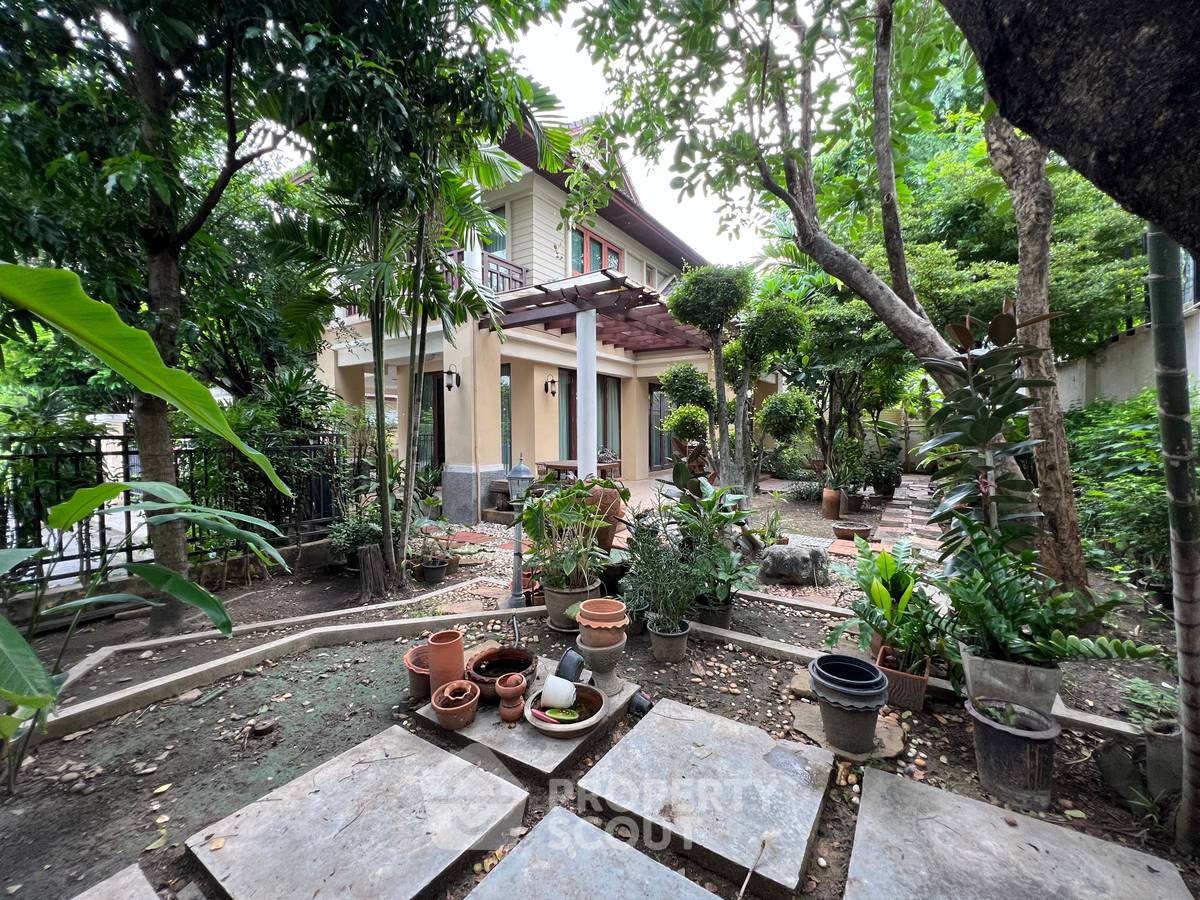 รูป บ้านเดี่ยว 4 ห้องนอน ขาย ที่ อารียา สวานา 1 ลาดพร้าว (ID 1727436) - รูปที่ 10/48
