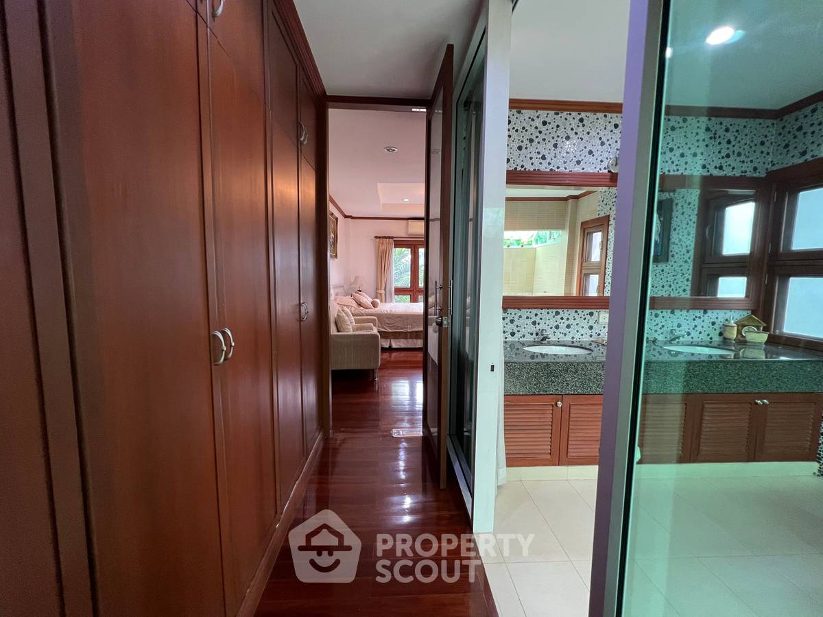 รูป บ้านเดี่ยว 4 ห้องนอน ขาย ที่ อารียา สวานา 1 ลาดพร้าว (ID 1727436) - รูปที่ 30/48