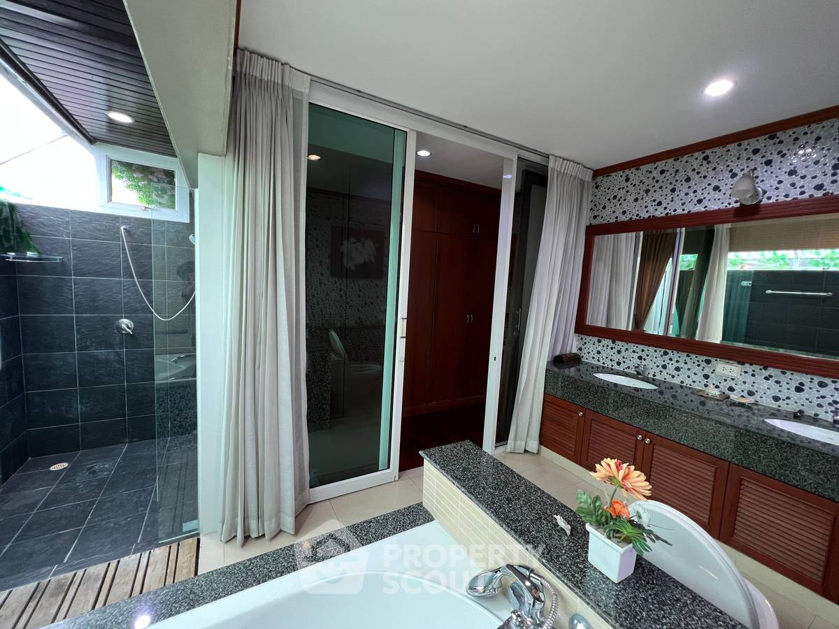 รูป บ้านเดี่ยว 4 ห้องนอน ขาย ที่ อารียา สวานา 1 ลาดพร้าว (ID 1727436) - รูปที่ 36/48