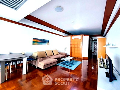Condos for sale : 1-BR 67 Sqm Condo On 10th Floor, Jomtien Complex Condotel Near Jomtien Beach (ID 1529884)