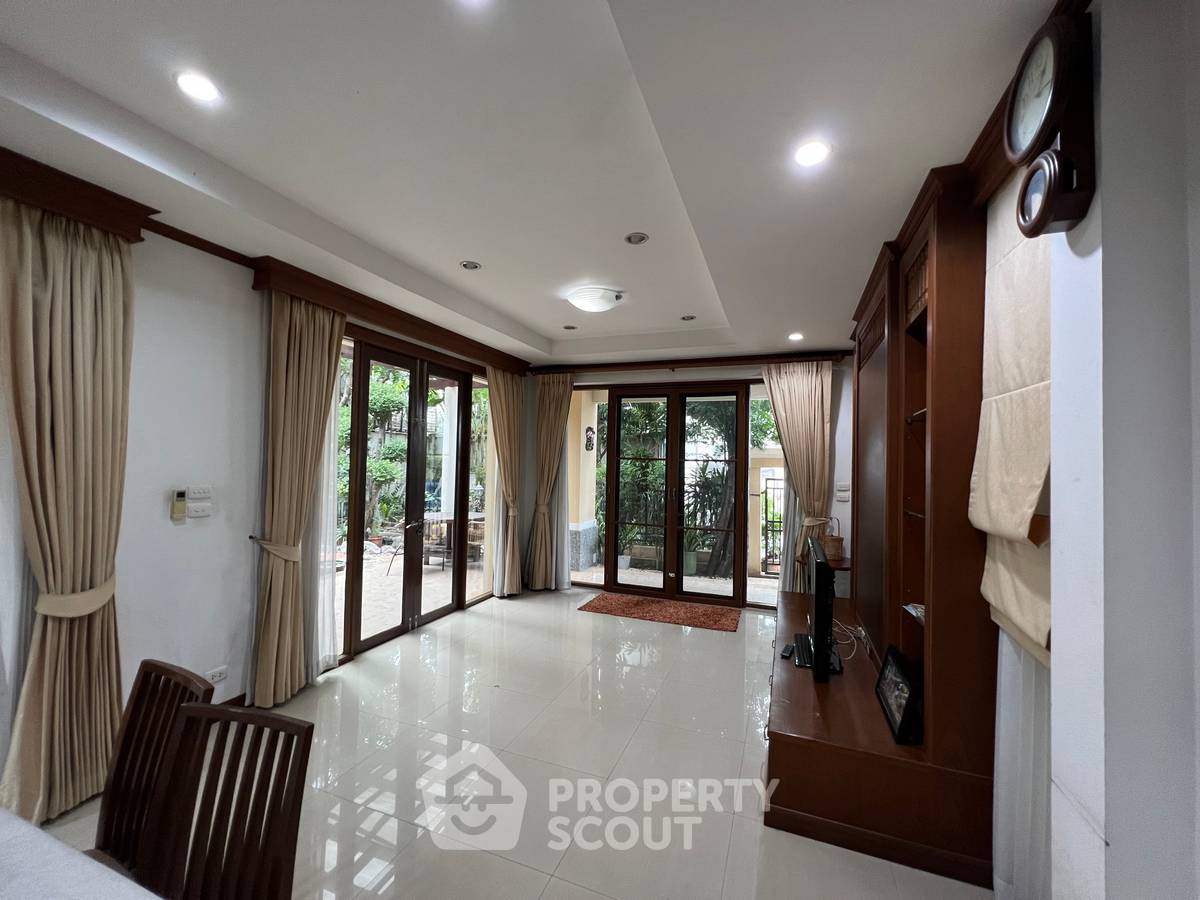 รูป บ้านเดี่ยว 4 ห้องนอน ขาย ที่ อารียา สวานา 1 ลาดพร้าว (ID 1727436) - รูปที่ 14/48