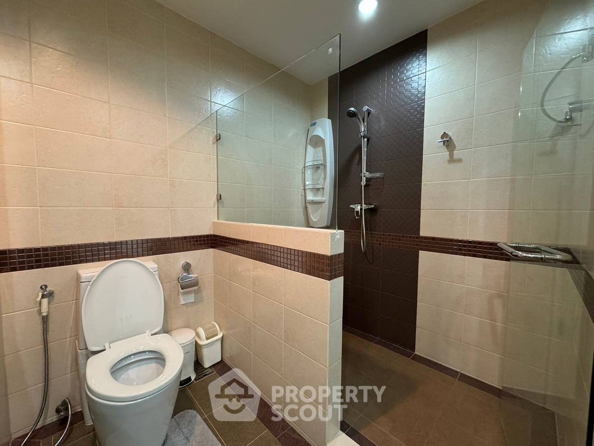 รูป คอนโด 3 ห้องนอน 218 ตร.ม. ให้เช่า Riverine Place ใกล้สวนใหญ่ (ID 2004457) - รูปที่ 14/16