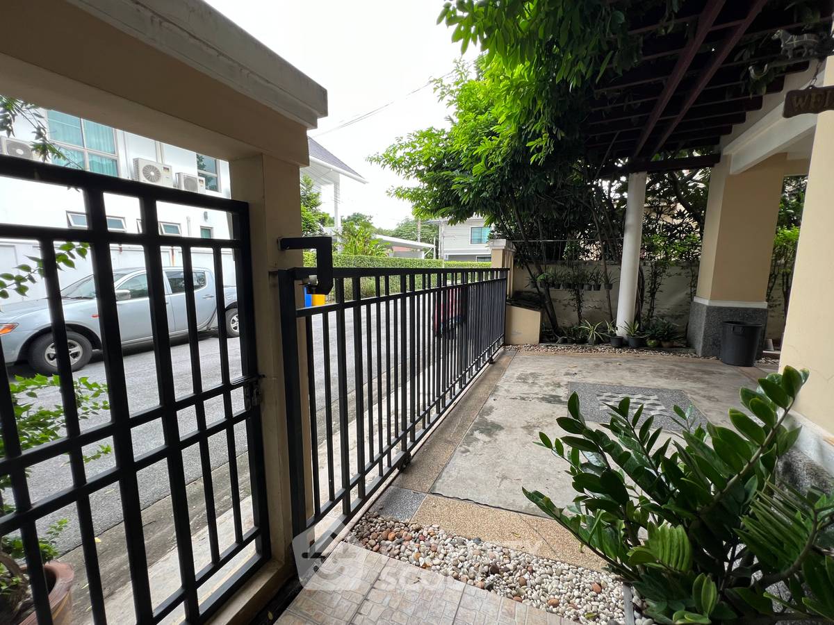 รูป บ้านเดี่ยว 4 ห้องนอน ขาย ที่ อารียา สวานา 1 ลาดพร้าว (ID 1727436) - รูปที่ 4/48