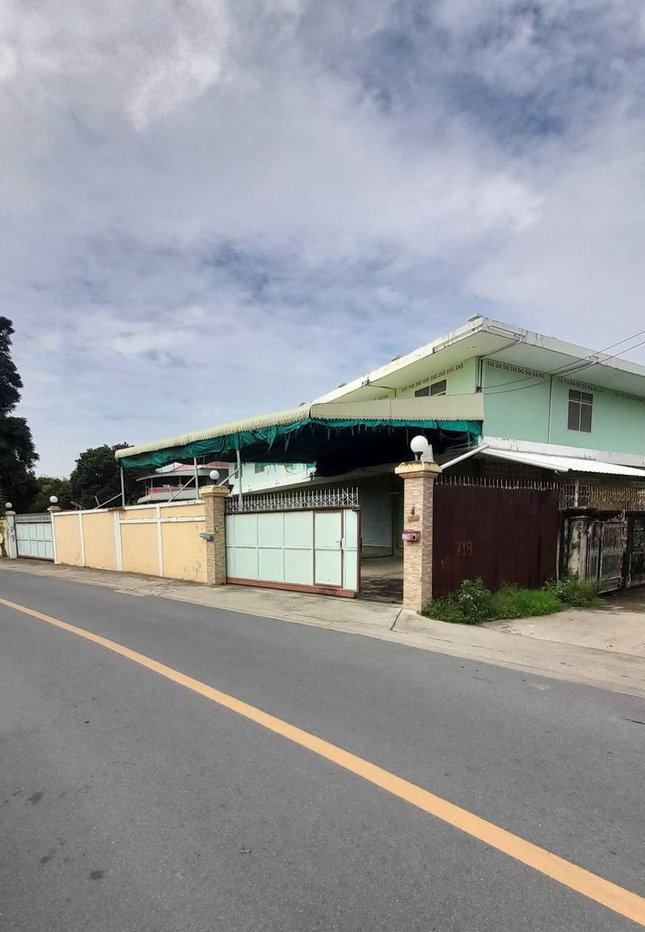 รูป ขาย ที่ดินพร้อมบ้านเดี่ยว โกดัง และออฟฟิศ เลขที่ 24, 26 - รูปที่ 1/20