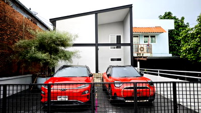 บ้านแฝด ลาดพร้าว 71 : [ขาย] บ้านแฝดรีโนเวทใหม่ย่านลาดพร้าว-โชคชัย4 บ้านหลังใหญ่  บรรยากาศอบอุ่น