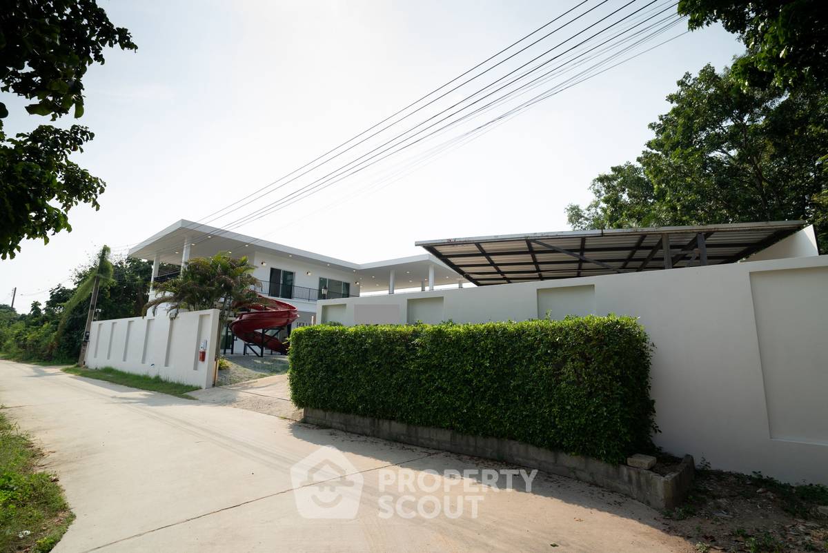 รูป วิลล่า 6 ห้องนอน ให้เช่า ในพัทยา ห้วยใหญ่ บางละมุง ชลบุรี (ID 1229337) - รูปที่ 3/34