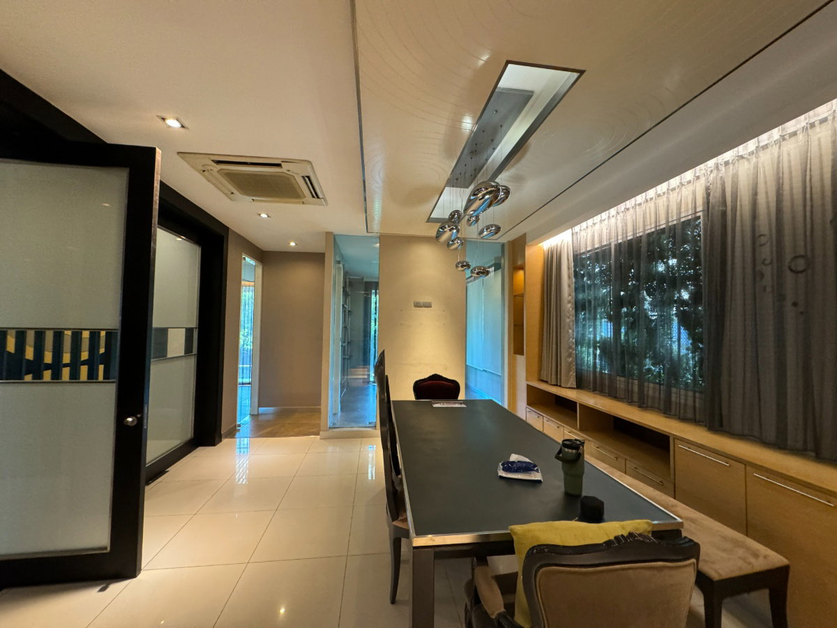 รูป P0107 โกลเด้นนครา – บ้านหรูหลังใหญ่ 2 ชั้น ใจกลางลาดพร้าว - รูปที่ 19/40