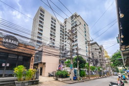 รูป Ruenrudee Condominium - รูปที่ 3/8
