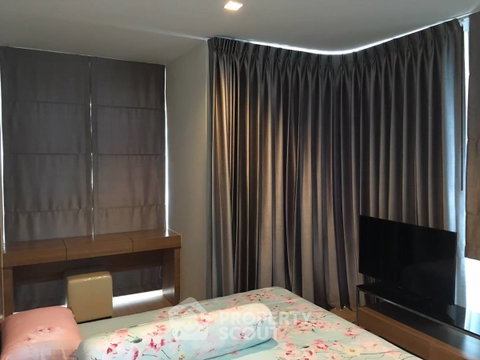คอนโด 1 ห้องนอน 27th Floor ขนาด 55 ตร.ม. ริธึ่ม สาทร ใกล้ BTS สะพานตากสิน 300 ม. (ID 370896)