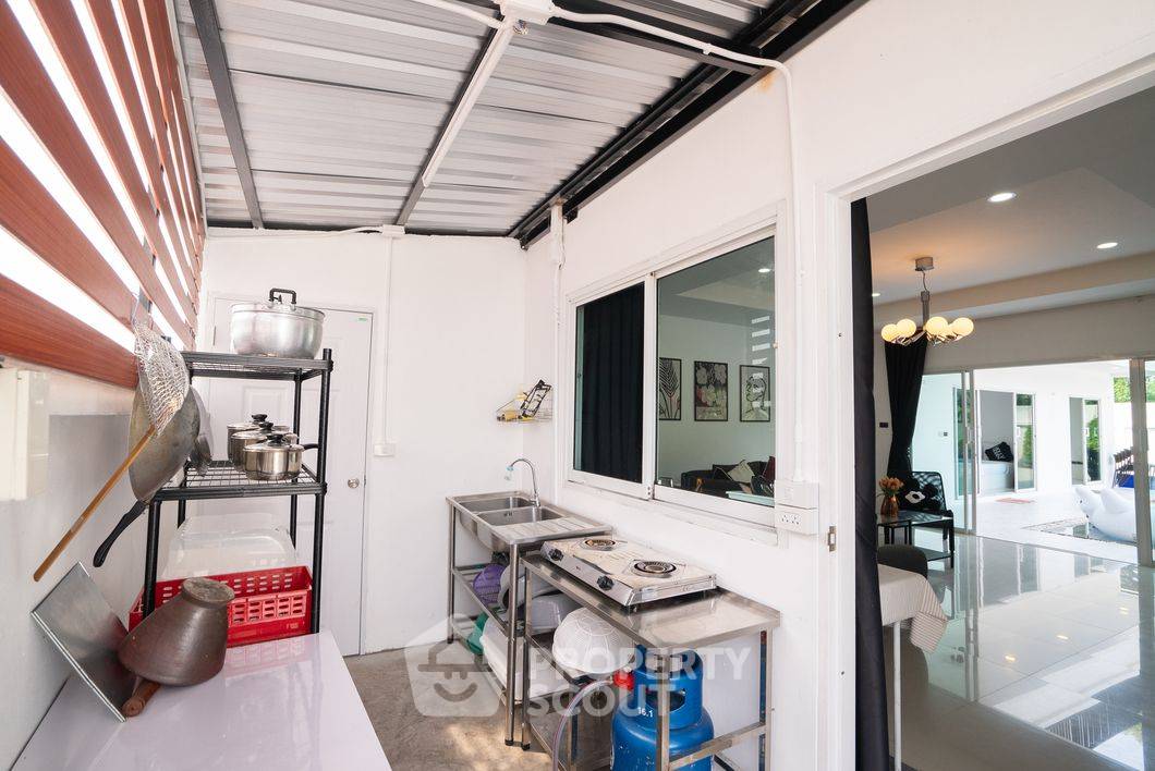 รูป บ้านเดี่ยว 6 ห้องนอน ขายในพัทยา ห้วยใหญ่ บางละมุง ชลบุรี (ID 1229337) - รูปที่ 13/34