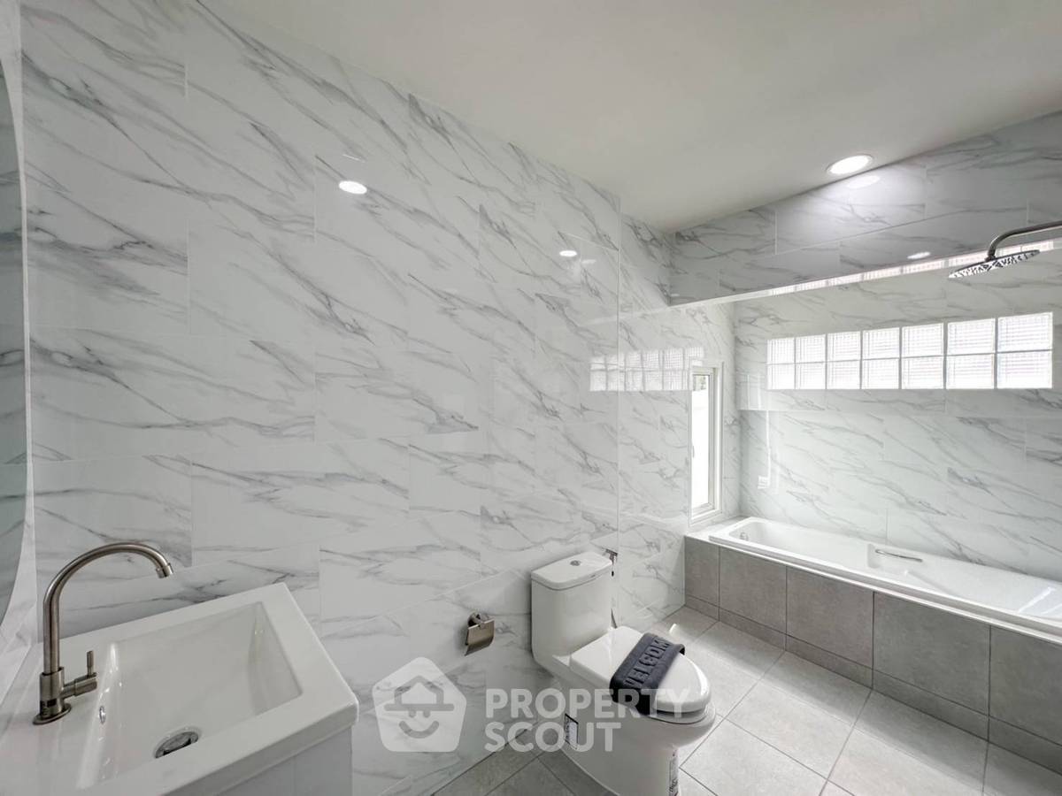 รูป บ้านเดี่ยว 6 ห้องนอน ขายในพัทยา ห้วยใหญ่ บางละมุง ชลบุรี (ID 1229337) - รูปที่ 26/34