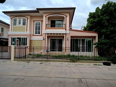 บ้านเดี่ยว แอร์พอร์ต ลิงค์  ลาดกระบัง : ขายบ้านเดี่ยว 2 ชั้น 3 ห้องนอน หมู่บ้านภัสสร พระราม 9-วงแหวน