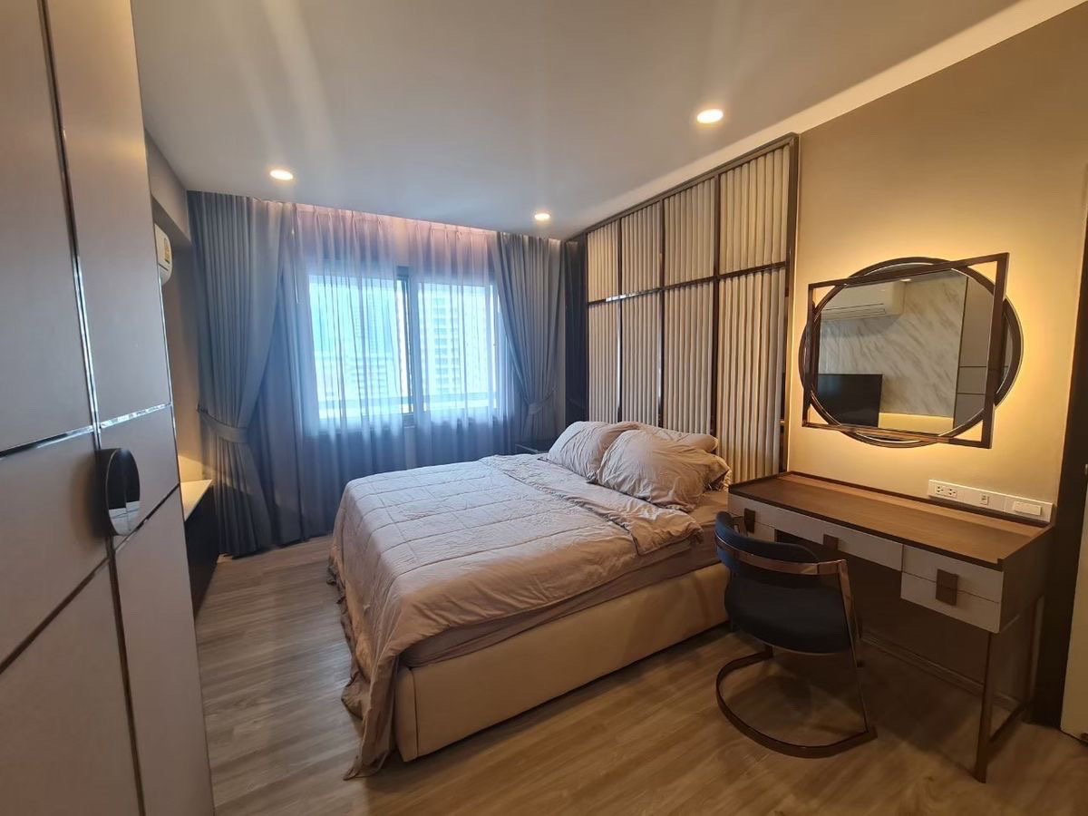 picture #S4152 For Rent Royal Castle Sukhumvit 39 - 6/18