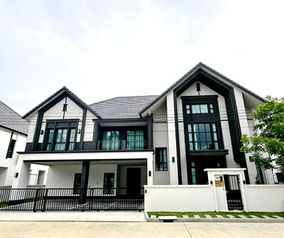 Houses for rent : P0111 The City Bangna 2 - L Size For Rent Spacious Luxury Living Near Mega Ba