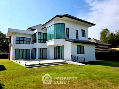 บ้านเดี่ยว หนองปรือ ชลบุรี : บ้าน 4 ห้องนอน ขาย The Village Housing Estate by Horseshoe Point รับสัตว์เลี้ยง (ID 2175435)