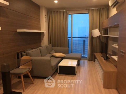Well-Priced 1-BR At Sky Walk Residences, 22nd Floor, 200m to BTS Phra Khanong (ID 647877)