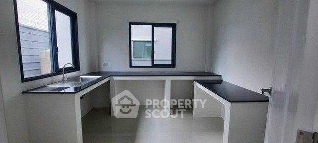 รูป บ้านเช่า 4 ห้องนอน ศูนย์วิภาวดี ดอนเมือง (ID 2169587) - รูปที่ 7/10