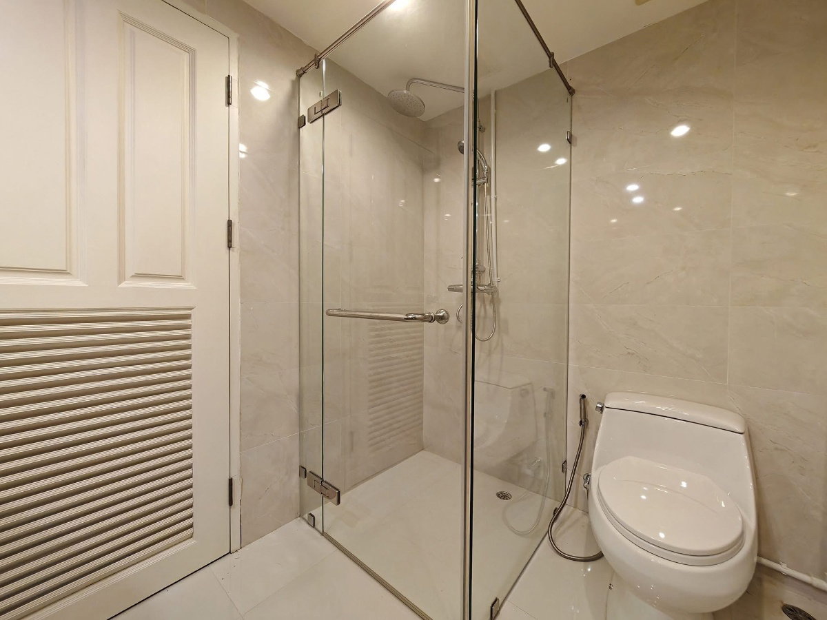 รูป รีโนเวทใหม่2 ห้องนอน 164 ตรม. ลาเมซอง ร่วมฤดี เพลินจิต เช่า  - รูปที่ 10/27