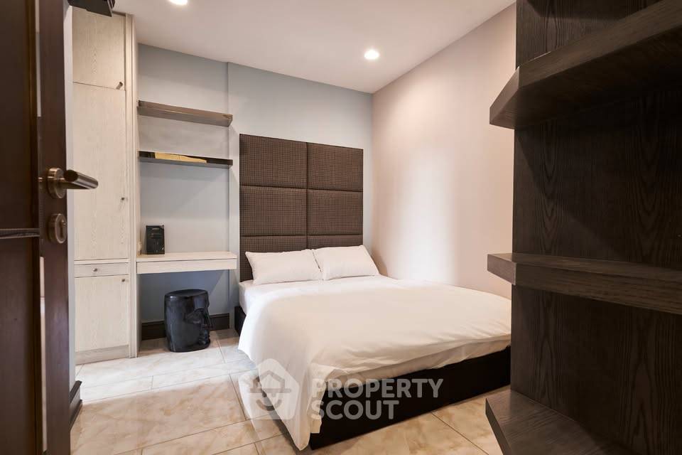 รูป คอนโด 2 ห้องนอน ที่ Pathumwan Resort ใกล้ BTS พญาไท 200 ม. 📍 (ID 2220579) - รูปที่ 1/8